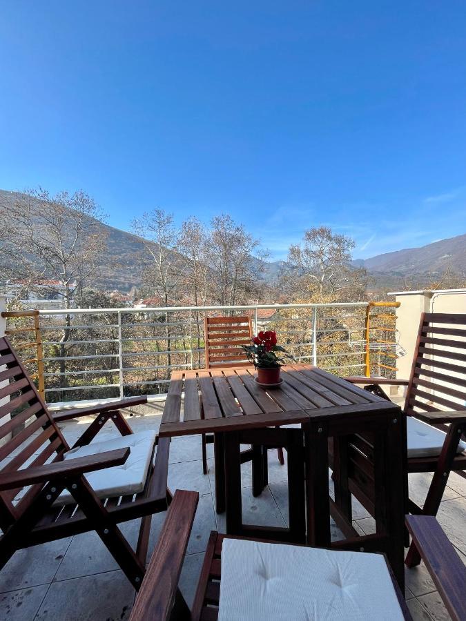 Hilltop Lodge Orma Ngoại thất bức ảnh